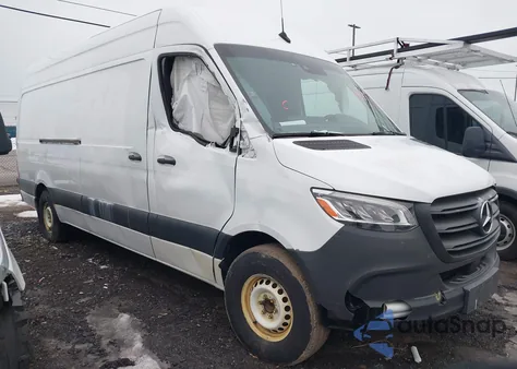 2019 Mercedes-Benz Sprinter 2500 High Roof V6 из США, поврежденный, VIN WD3PF1CD3KP052616